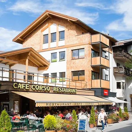 Apart Simon Seefeld *